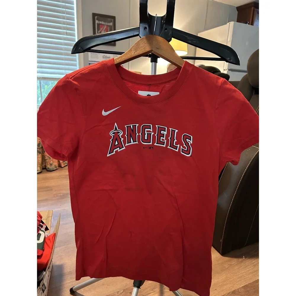 Nike Shohei Ohtani Angels #17 MLB Genuine Merchandis SS T-Shirt Red Sz Small NWT
